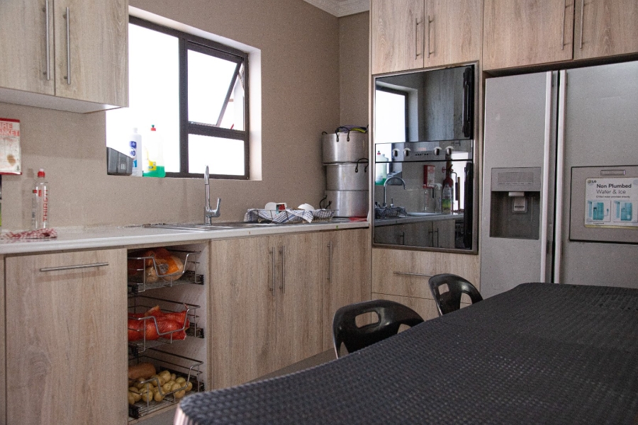 24 Bedroom Property for Sale in Amalinda Eastern Cape